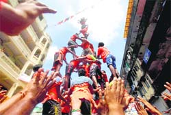 Dahi handi celebrations are major events in Maharashtra with politicians and social organisations sponsoring prize money worth lakhs of rupees. A file photo