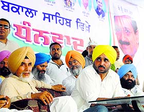 AAP MP Bhagwant Mann and other party leaders at a rally in Baba Bakala on Sunday.