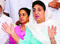 Former Punjab Chief Minister Bibi Rajinder Kaur Bhattal addresses mediapersons in Bathinda on Wednesday