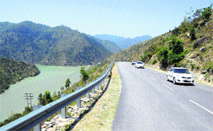 The Chandigarh-Manali highway near Hanogi.