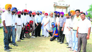 Dignitaries before the start of the Gatka competition at Machhiwara.