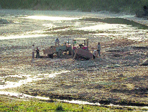 Illegal mining continues at Chakki khud in Nurpur