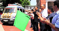 DGP BS Sidhu flags off a mobile forensic vehicle in dehradun