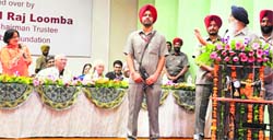 Punjab CM Parkash Singh Badal interacts with industrialists at a function in Ludhiana on Friday. Tribune Photo: Himanshu Mahajan