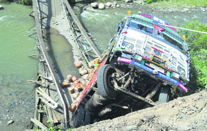 The bailey bridge that collapsed at Sadhupul near Solan on Saturday.