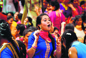 Girls have a gala time duirng a cultural fair at Guru Nanak Khalsa College for Women, Gujarkhan Campus, Model Town, Ludhiana