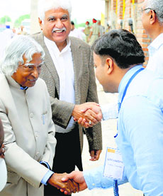 Dr APJ Abdul Kalam being welcomed at Satya Bharti Adarsh Senior Secondary School, Sherpur Kalan, Ludhiana, on Friday.