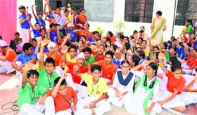 Students of Guru Nanak Dev Public School protest against the management committee in Bathinda on Saturday.