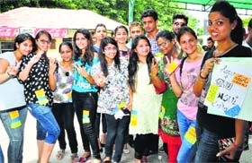 Campaign: Students with party posters at the GGDSD College, Sector 32