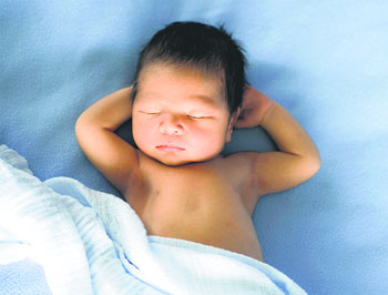 A child with a congenital heart disease may take too long to feed and may sweat while feeding. The baby may not gain weight
