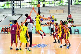 A cager tries to score during the Punjab Youth Basketball Championship at Guru Nanak Stadium in Ludhiana.