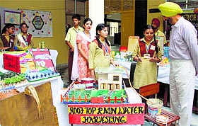 A student explains her model during an exhibition at MGM Public School in Ludhiana. 
