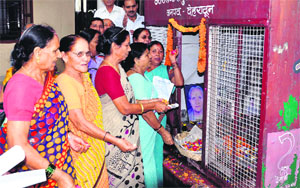 Statehood agitators pay tributes to martyrs of Mussoorie shootout at the Shaheed Sthal in Dehradun on Tuesday.