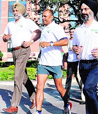 Raj Vadgama runs along with Fortis Hospital staff in Mohali on Wednesday