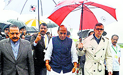 Union Home Minister Rajnath Singh and Chief Minister Omar Abdullah tour the flood-hit parts of Srinagar on Saturday