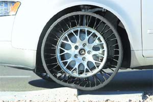 The word 'tweel' is a blend of tyre and wheel