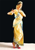 GRACEFUL MOVE: Purvadhanashree