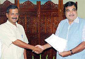 AAP convenor Arvind Kejriwal meets Union Minister of Road Transport and Highways Nitin Gadkari in New Delhi on Tuesday. 