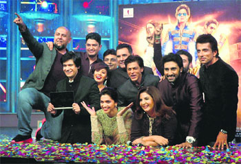 The cast and crew of Happy New Year