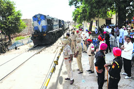 Police force was deployed near Patiala phatak to stop the protesters from blocking the railway track in Bathinda on Wednesday. 