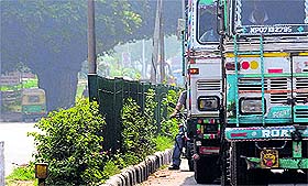 The grille installed on the accident-prone stretch between Transport Chowk light point and Housing Board light point is missing at places. 