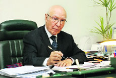 Pakistans National Security and Foreign Affairs Adviser Sartaj Aziz says the timing wasnt right as discussion on Kashmir was yet to start