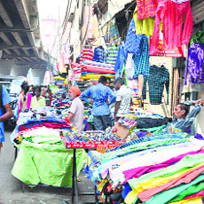 Goods displayed on a footpath in Ludhiana. 