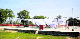 A tent being put up at the PUDAs upcoming shopping complex in Malout on Wednesday.