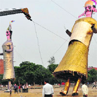 An effigy of Ravana being erected on the eve of Dasehra in Sector 46, Chandigarh.