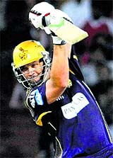 Jacques Kallis in full flow. 