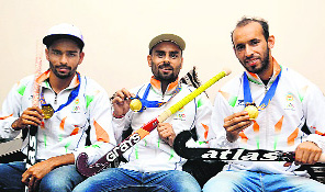 Gurvinder Singh Chandi (right) returned home after registering a historic win over Pakistan at the Incheon Asian Games.
