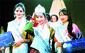 Jyoti Dogra (centre) who was crowned Miss Himalaya 2014 with runners-up at McLeodganj in Dharamsala on Sunday night.