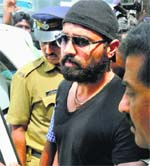 Murali Vijay on his arrival at Kochi airport on Monday for the ODI match against West Indies. 