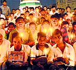 Students hold a prayer meeting in Hanumangarh. 