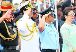(From left) Army Chief General Dalbir Singh Suhag, Chief of the Naval Staff Admiral Robin K Dhowan, Sachin Tendulkar and his wife Anjali Tendulkar during the Air Force Day parade at the Hindon Air Force Station, Ghaziabad, on Wednesday. Tribune photo:Manas Ranjan Bhui
