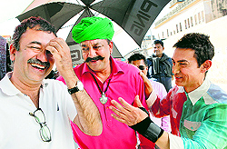 Rajkumar Hirani, Sanjay Dutt and Aamir Khan