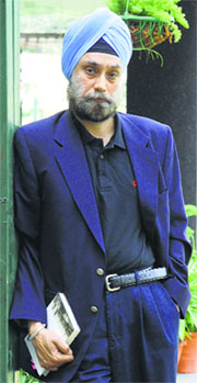 Navtej Sarna