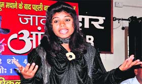 Anchal Kumawat showcases her magic arts in Haridwar on Friday