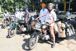 Vendors supply over 30 lakh litres of milk to the city daily