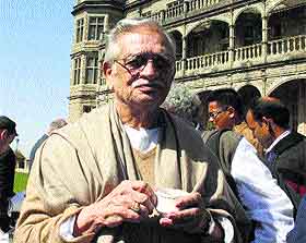 Writer and poet Gulzar in the Indian Institute of Advanced Study in Shimla on Monday.