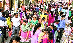 Residents throng city markets for shopping