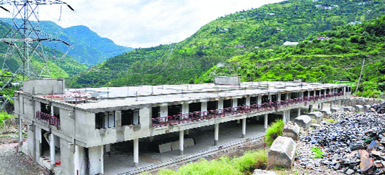 A view of the fruit market under construction at Parala in Theog tehsil. Photo: Amit Kanwar