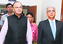 Finance Minister Arun Jaitley and CAG Shashi Kant Sharma at the 27th Accountants General Conference in New Delhi on Wednesday