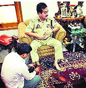 Tony Beigs Instagram picture of his father DIG Shakeel Baig