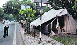 Encroachments outside the residence of former Congress minister Amarjit Singh Samra