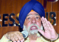 Former DSGMC president Paramjit Singh Sarna addresses a press conference at Press Club of India in New Delhi on Thursday