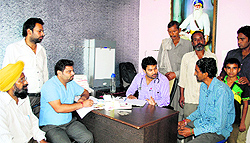 A team of doctors from Swami Vivekanand De-addiction Centre counsel addicts at a temporary de-addiction centre opened in the Maqboolpura locality in Amritsar