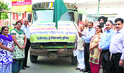 The Bharat Vikas Parishad Charitable Trust and the Swami Vivekanand Sports Club, Ludhiana, flag off relief material for the flood-hit in Assam