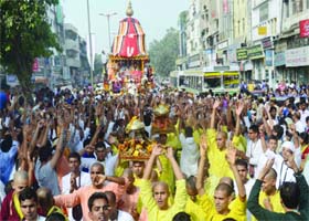 Devotees during the ISCON Jagannath Rath Yatra in New Delhi on Saturday