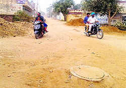 Malak Road in Jagraon